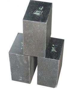 Alumina magnesia carbon brick 
